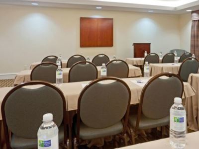 Express & By Ihg