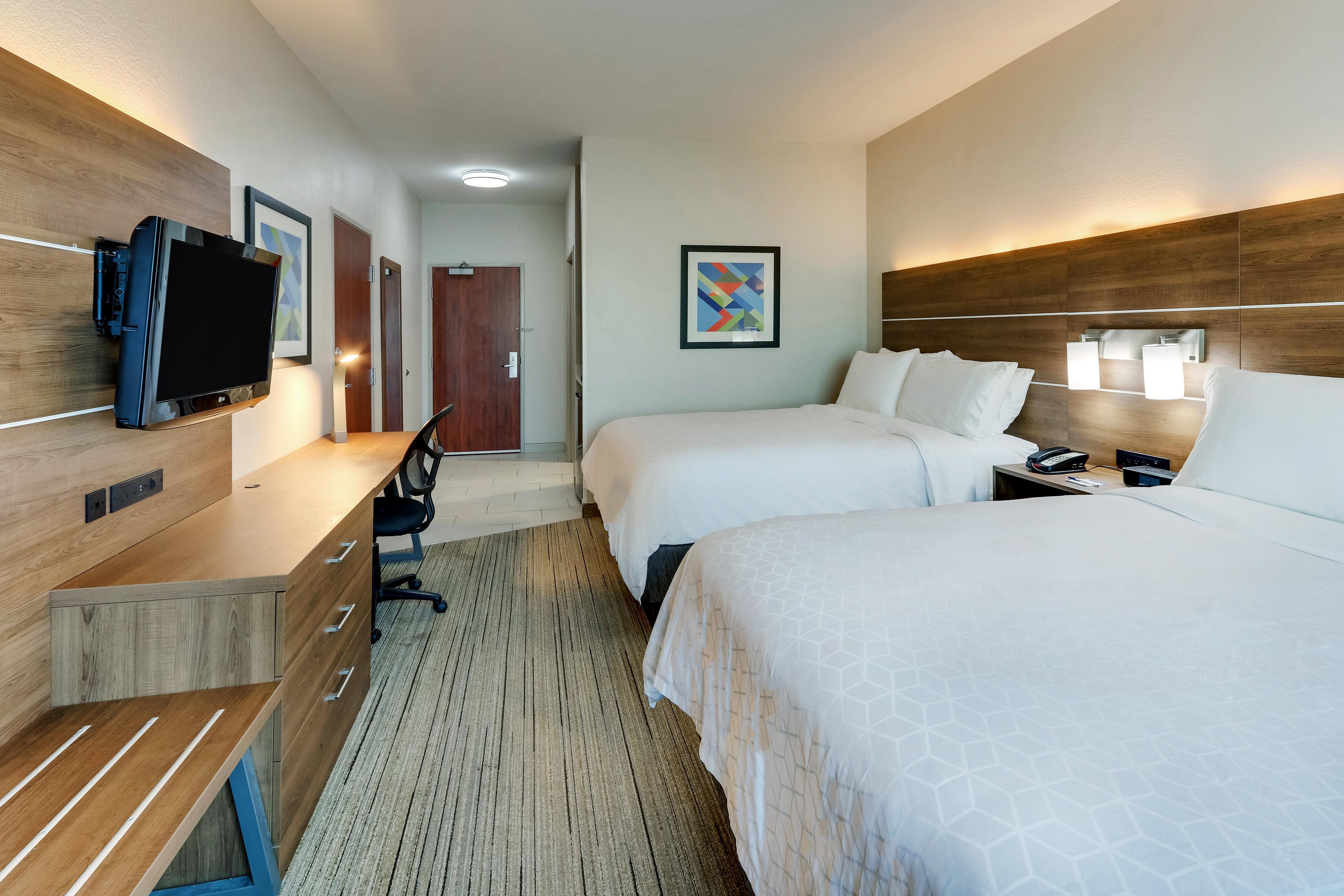 Hotel Express & By Ihg 2*