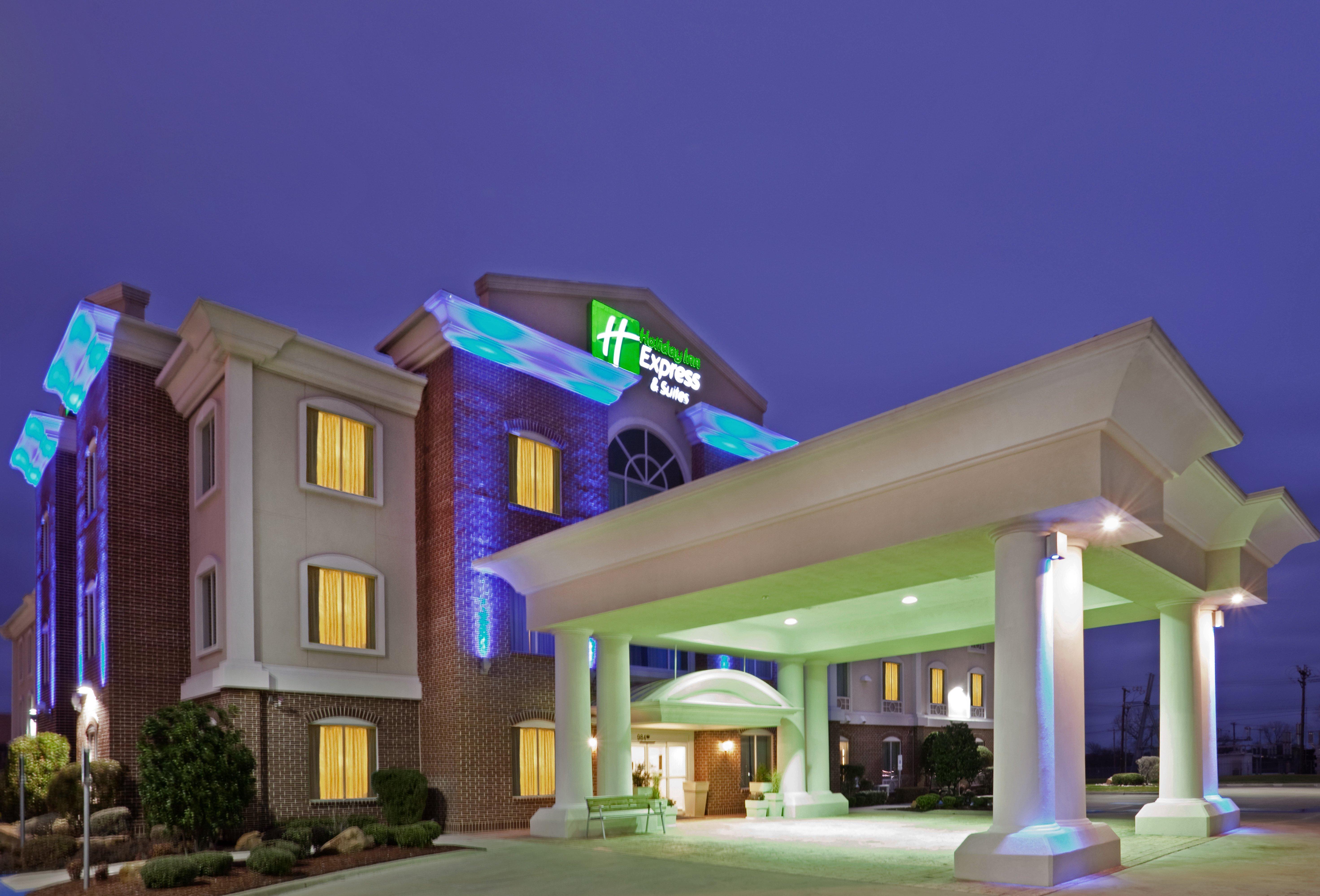 Express & By Ihg Hotel 2*